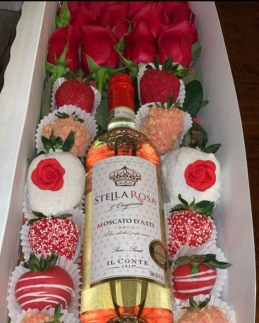 Mesmerized Berry Box